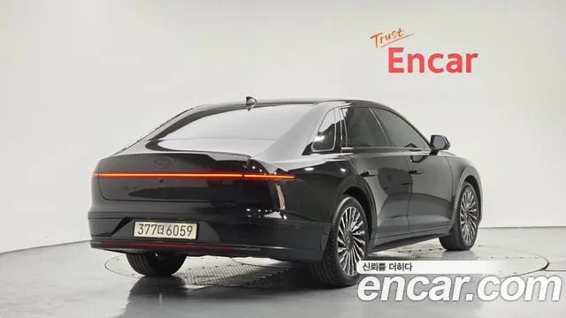 Hyundai Grandeur GN7 — Фото автомобиля 2