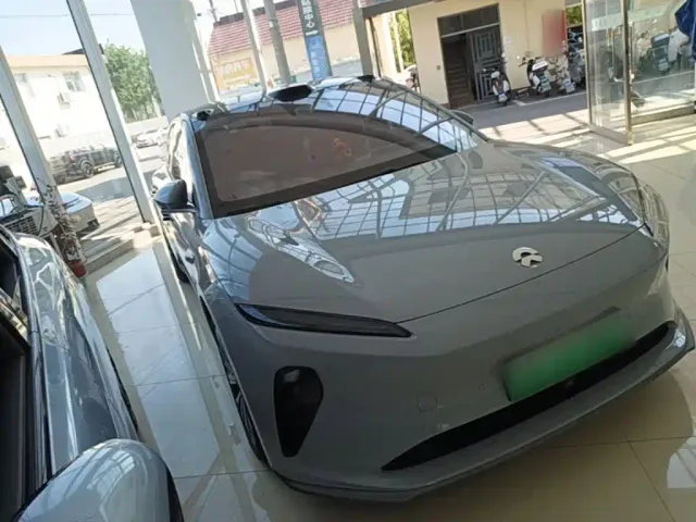 Nio ET5 Touring — Фото автомобиля 3