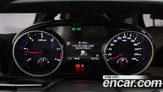 Kia Canival Carnival 4 поколение Дизель 9 мест Prestige — Фото автомобиля 8