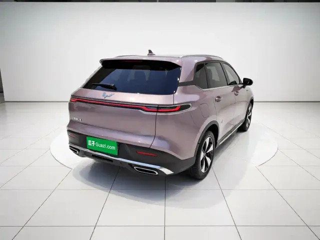 Wuling Nebula — Фото автомобиля 4