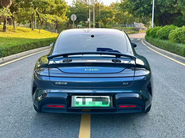 Xiaomi SU7 — Фото автомобиля 5