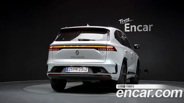 Renault-KoreaSamsung Grand Koleos Grand Koleos 2.0 Esprit Alpine 2WD — Фото автомобиля 4