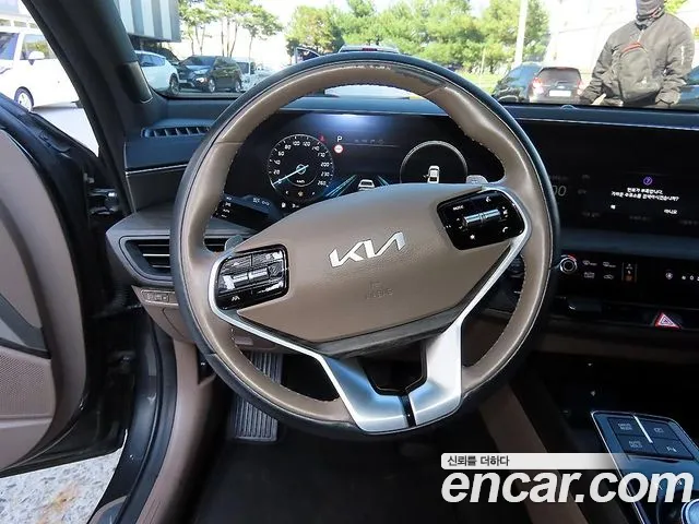 Kia K8 — Фото автомобиля 8