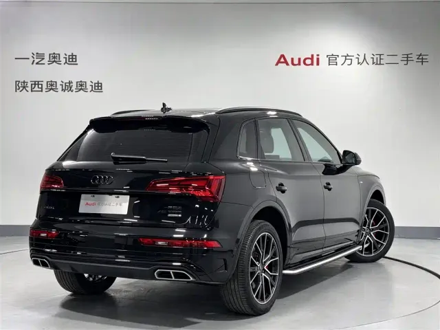 Audi Q5L — Фото автомобиля 4