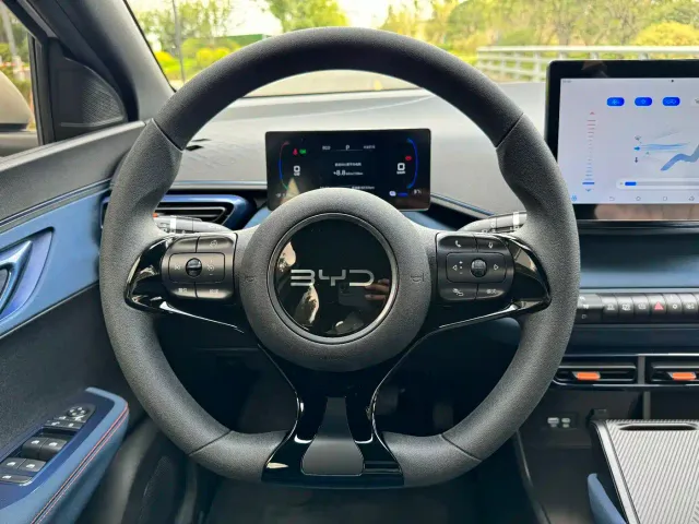 BYD Seagull — Фото автомобиля 12