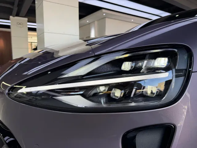 Xiaomi SU7 — Фото автомобиля 17
