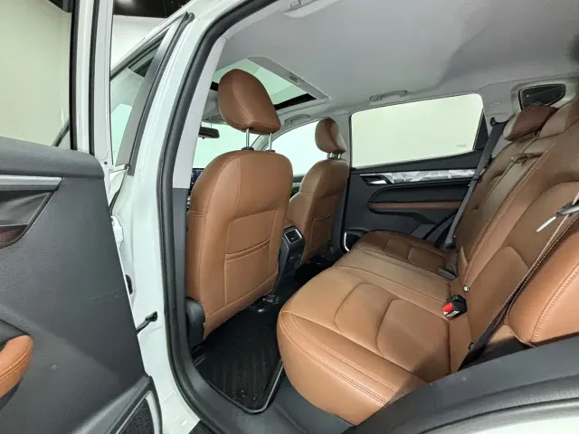 Geely Vision X6 — Фото автомобиля 17