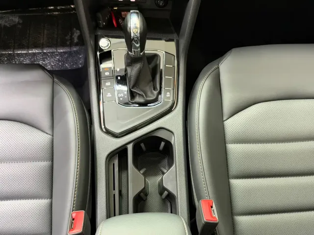 Volkswagen Tharu — Фото автомобиля 12
