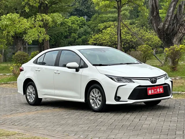 Toyota Corolla — Фото автомобиля 3