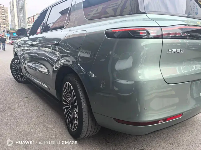 IM Motors LS8 — Фото автомобиля 4