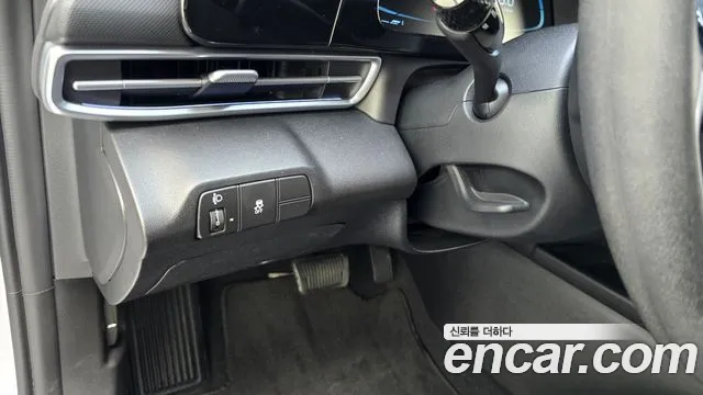 Hyundai Avante — Фото автомобиля 24