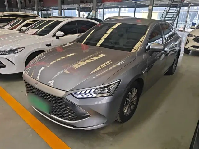 Фотография автомобиля — BYD Qin PLUS