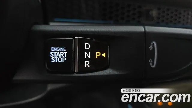 Kia Tasman Tasman 2.5T Бензин 2WD — Фото автомобиля 8