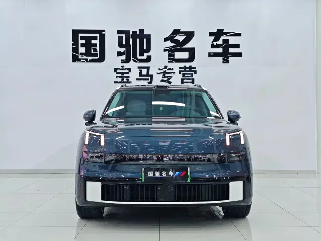 Lynk & Co 900 — Фото автомобиля 3