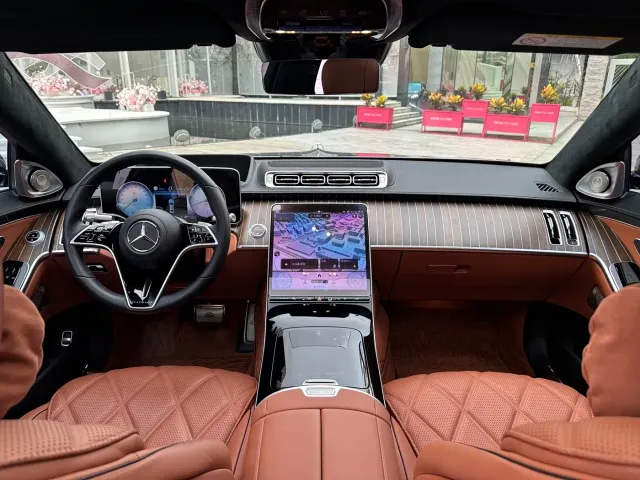 Mercedes-Benz Maybach S-Class — Фото автомобиля 23
