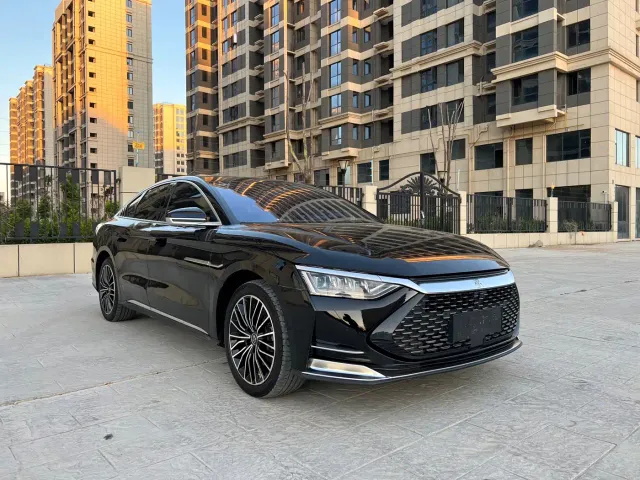 BYD Han — Фото автомобиля 3