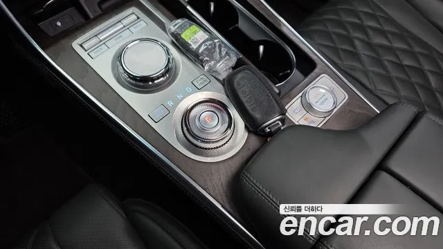 Genesis GV80 2.5T Бензин AWD — Фото автомобиля 9