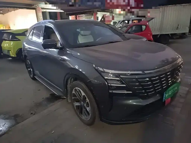 Changan CS75 Plus — Фото автомобиля 3