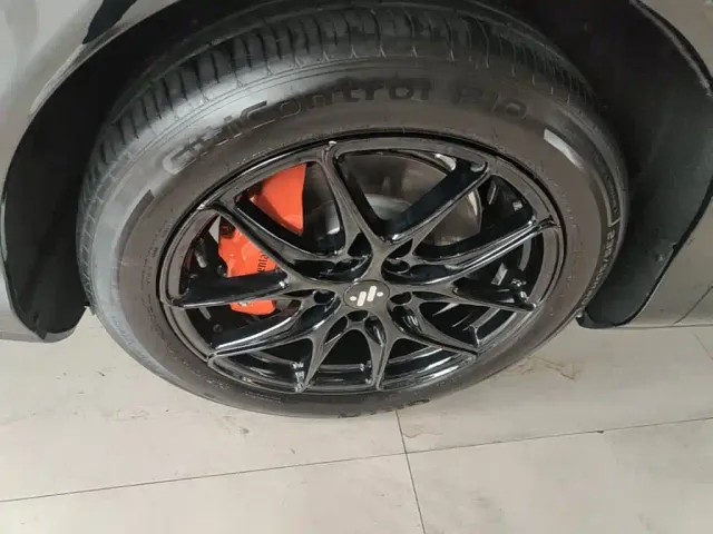 IM Motors LS6 — Фото автомобиля 22