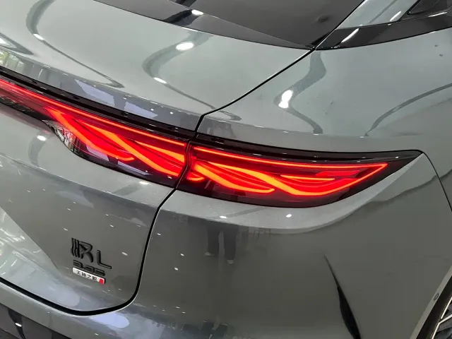 BYD Han L — Фото автомобиля 6