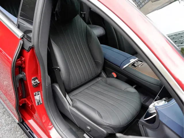 Mercedes-Benz EQS — Фото автомобиля 19
