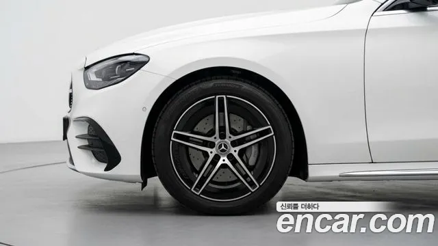 Mercedes-Benz E-Class W214 — Фото автомобиля 5
