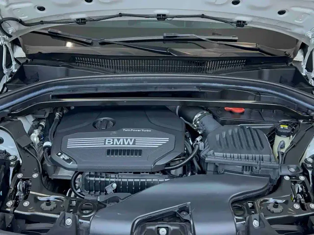 BMW X1 — Фото автомобиля 12