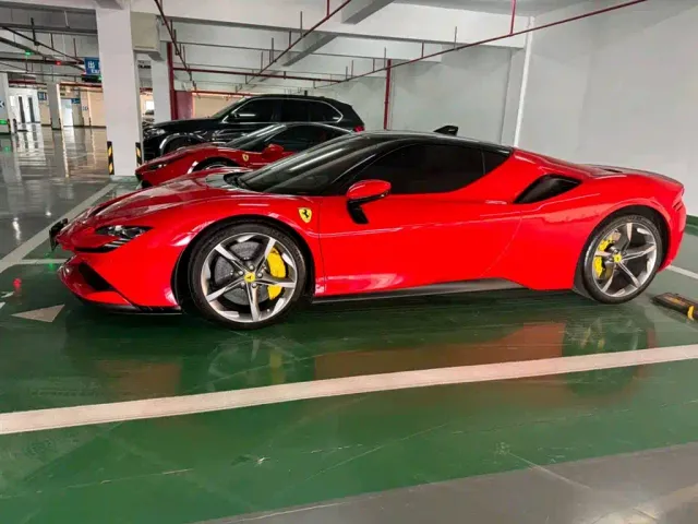 Ferrari SF90 — Фото автомобиля 3