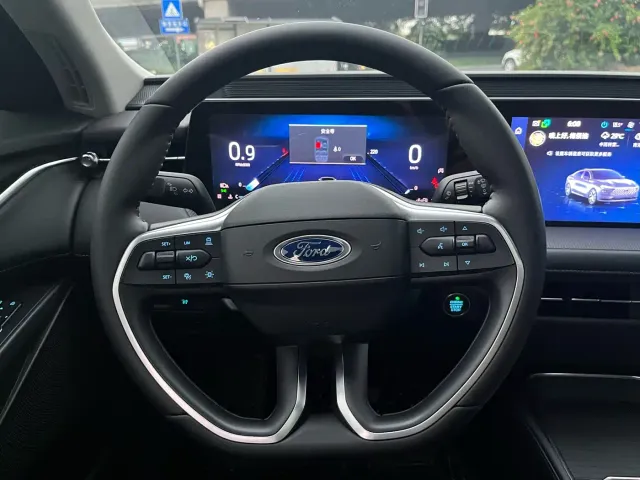 Ford Mondeo — Фото автомобиля 26