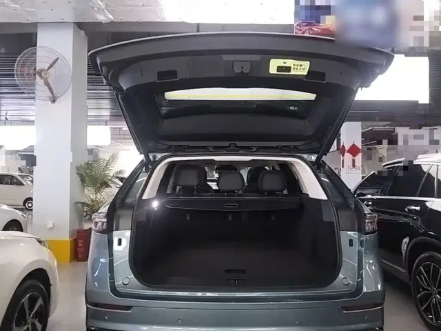 Chery Tiggo 9 — Фото автомобиля 18