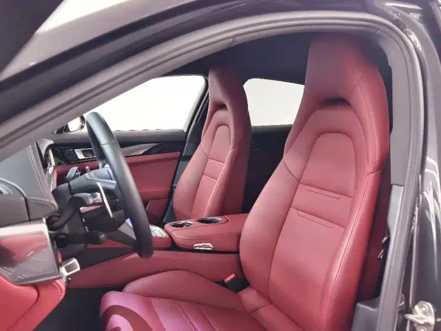 Porsche Panamera — Фото автомобиля 12