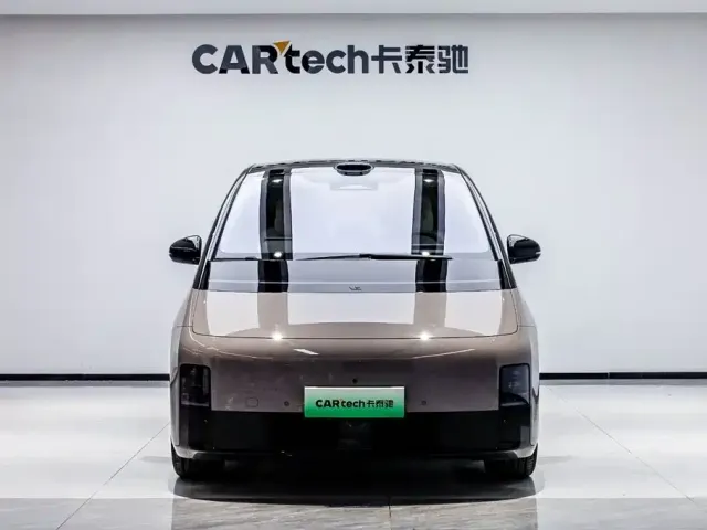 Li Auto MEGA — Фото автомобиля 2