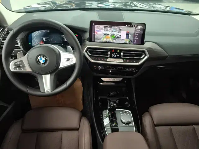 BMW X3 — Фото автомобиля 12