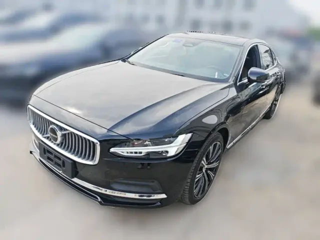 Фотография автомобиля — Volvo S90