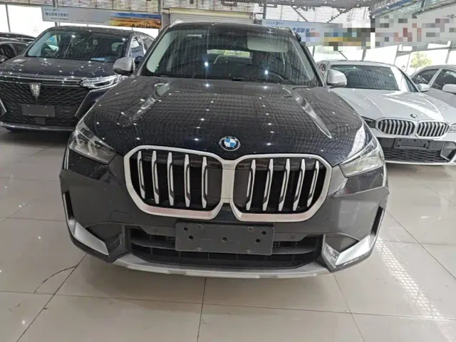 BMW X1 — Фото автомобиля 2