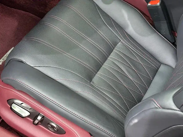 Lexus LS — Фото автомобиля 16