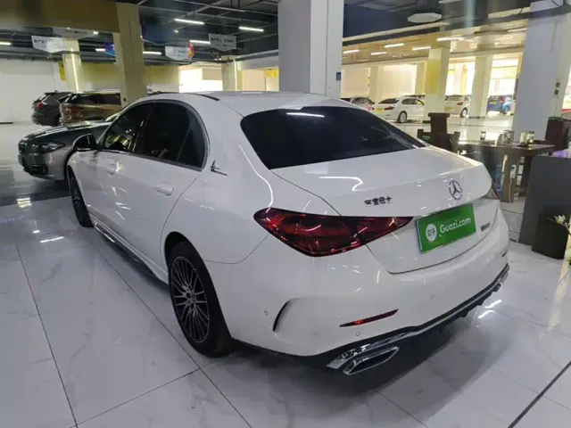 Mercedes-Benz C-Class — Фото автомобиля 4