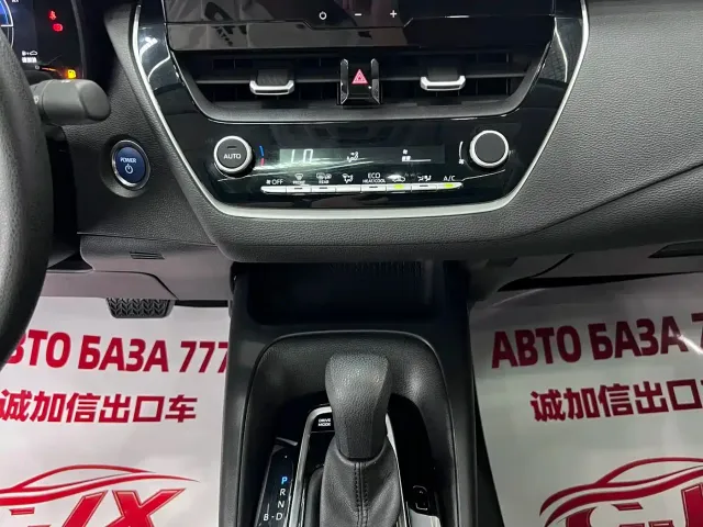 Toyota Corolla — Фото автомобиля 15
