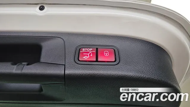 Mercedes-Benz EQA — Фото автомобиля 29