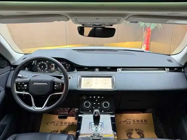 Land Rover Range Rover Evoque — Фото автомобиля 8