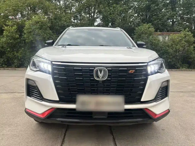 Changan CS75 — Фото автомобиля 13