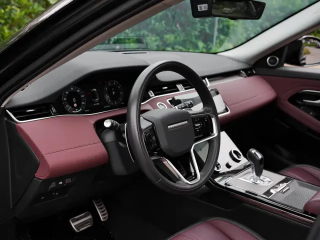 Land Rover Range Rover Evoque — Фото автомобиля 13
