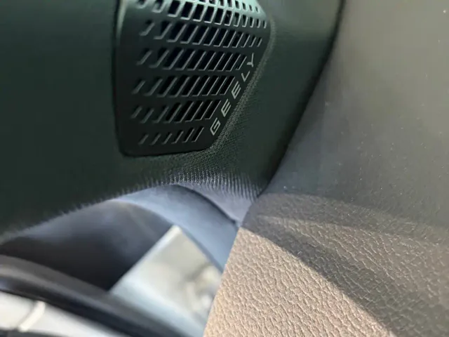 Geely Galaxy L7 — Фото автомобиля 8