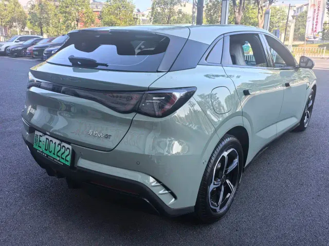 BYD Seal 06 GT — Фото автомобиля 16