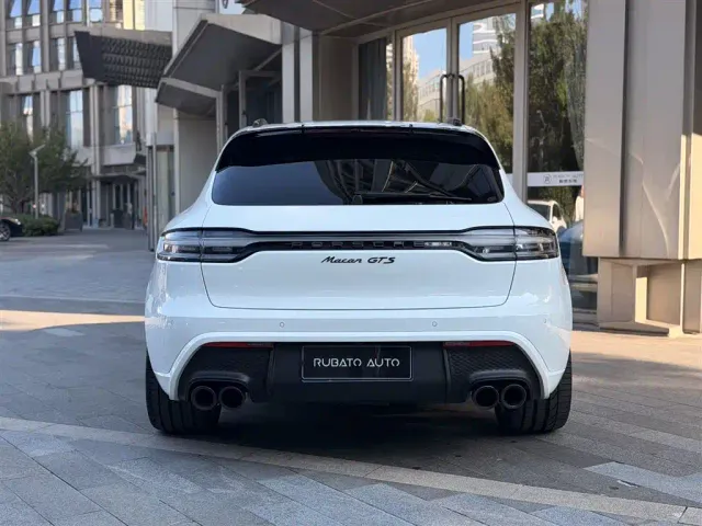 Porsche Macan — Фото автомобиля 5