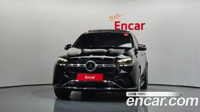 Mercedes-Benz GLE-Class — Фото автомобиля 3