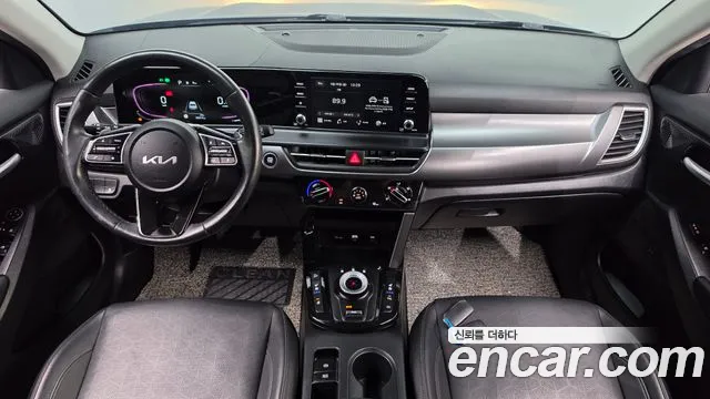 Kia Seltos Новый Seltos Бензин 2.0 2WD — Фото автомобиля 7
