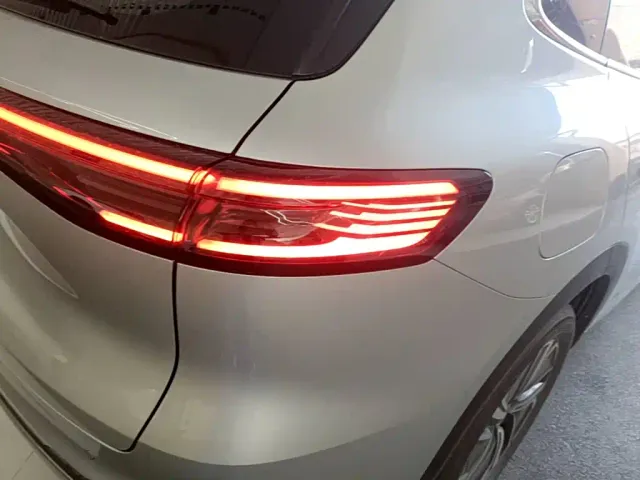 Geely Galaxy Starship 7 EM-i — Фото автомобиля 7