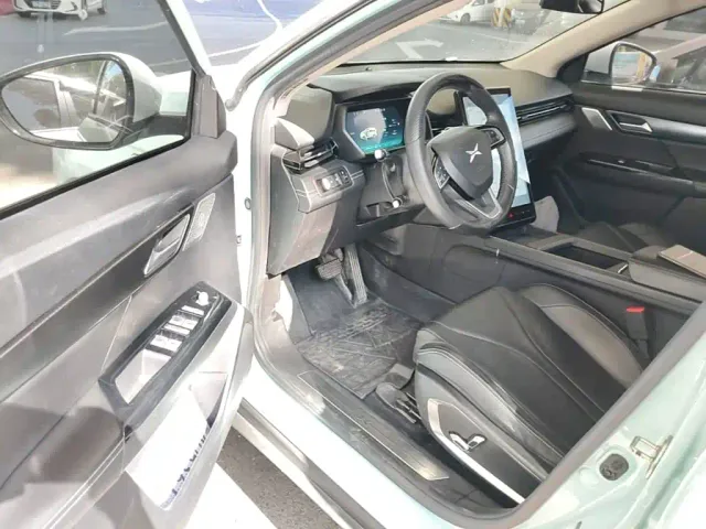 Xpeng G3 — Фото автомобиля 15