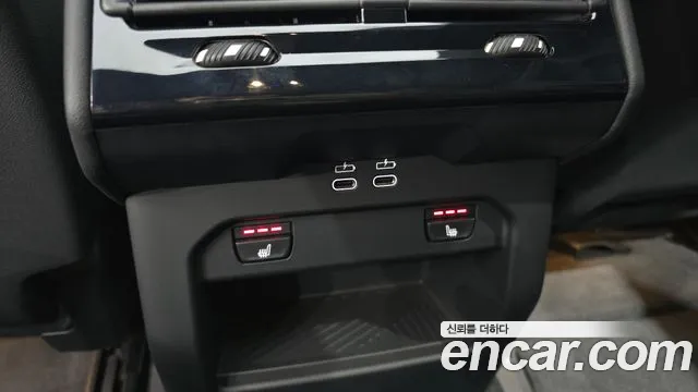 BMW 5 Series G60 — Фото автомобиля 26